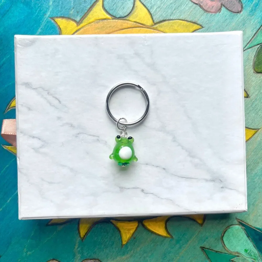 Green Glass Smiling Frog Toad Charm Key Chain